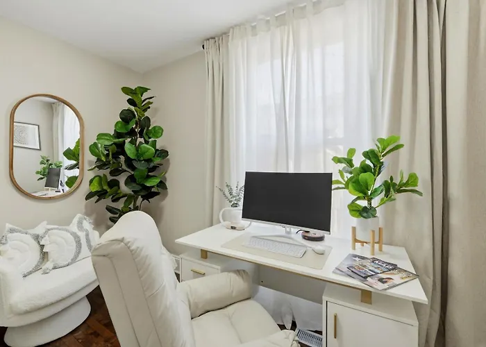 Ferienhaus Arcade • Theater • Gym • Office • Sleeps 15 *