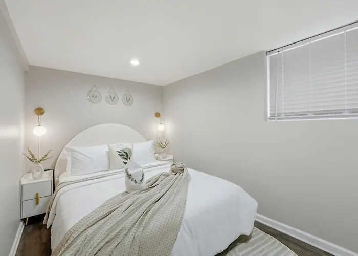 Arcade • Theater • Gym • Office • Sleeps 15 Ferienhaus
