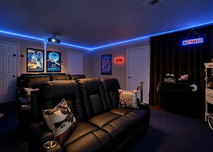 Сasa de vacaciones Arcade • Theater • Gym • Office • Sleeps 15 Chicago